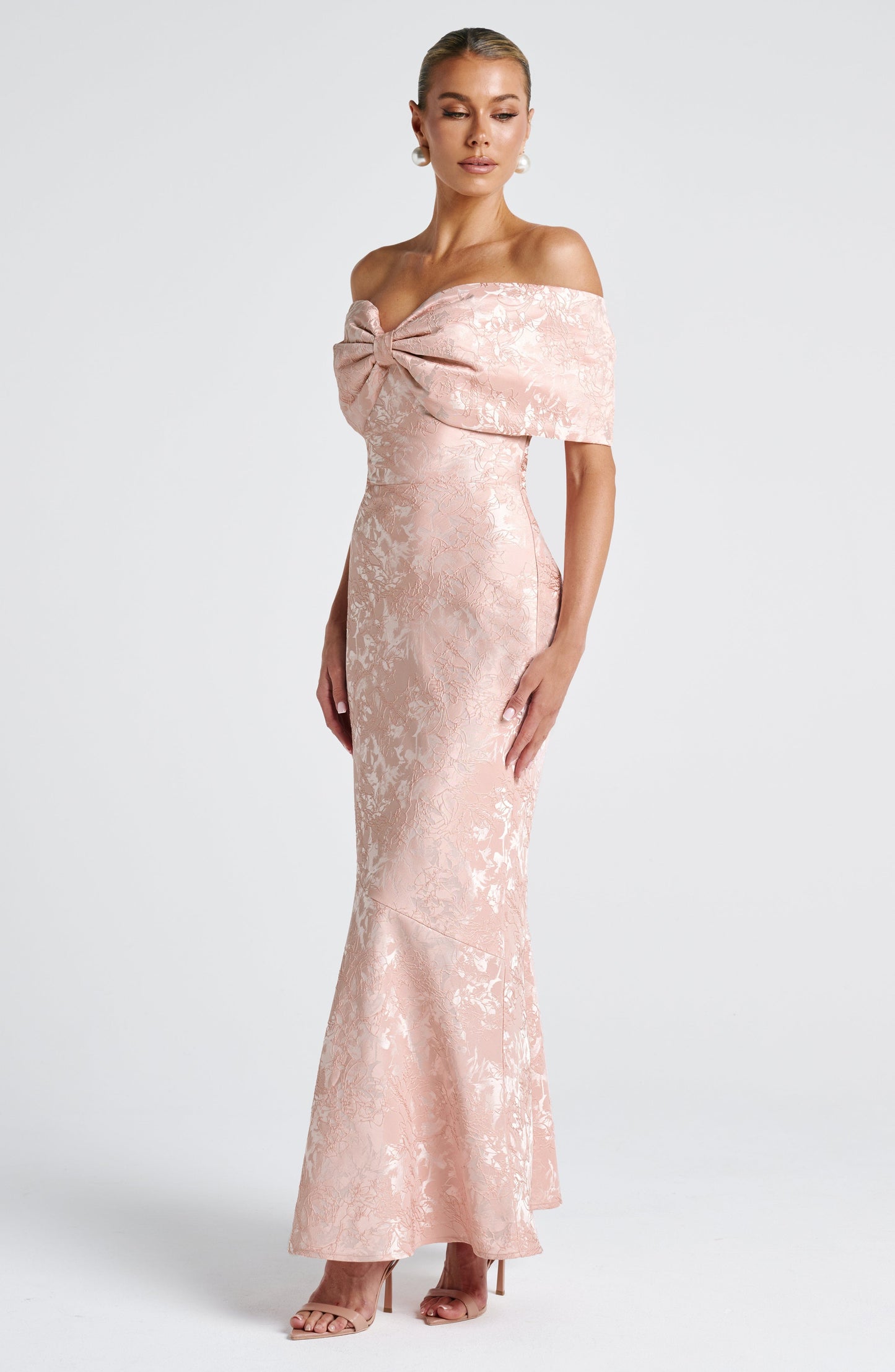 Livette - Bow strapless Maxi Dress